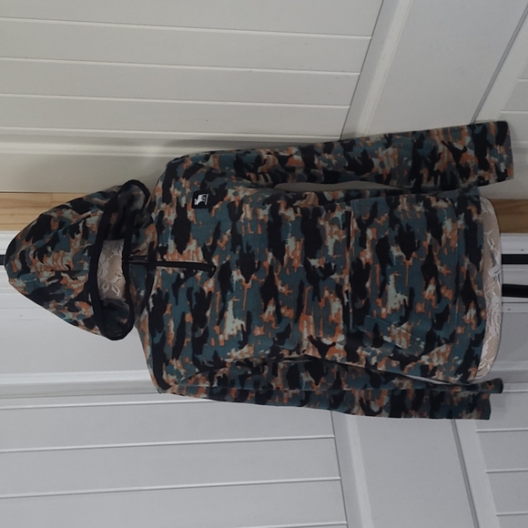 ABERCROMBIE KIDS FLEECE HOODIE PULLOVER - Picture 1 of 4